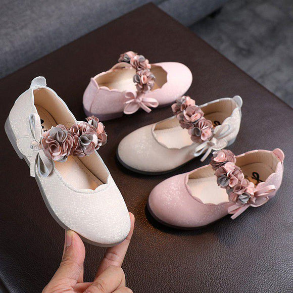 Flower Sparkle Flat Shoes in Pink and White